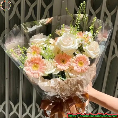 Bó Hoa Tươi Tặng Sinh Nhật Đẹp (Dịch vụ hoa tươi giá rẻ Biên Hòa giao hoa tận nơi)