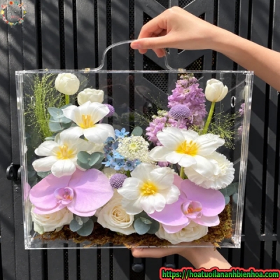 Hộp hoa sinh nhật Nhơn Trạch