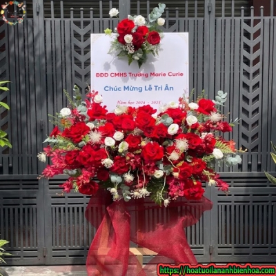 Kệ hoa khai trương Đại Phước