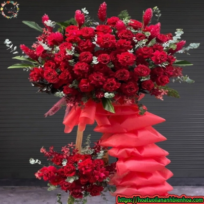 Kệ hoa khai trương Trảng Bom