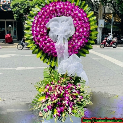 Hoa viếng đám tang Hố Nai