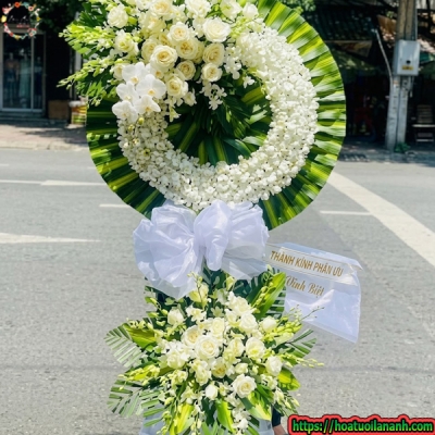 Hoa viếng đám tang Long Bình