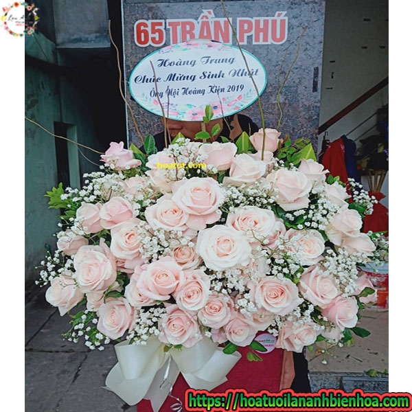 Đặt giỏ hoa đẹp giá rẻ tại Biên Hòa 2