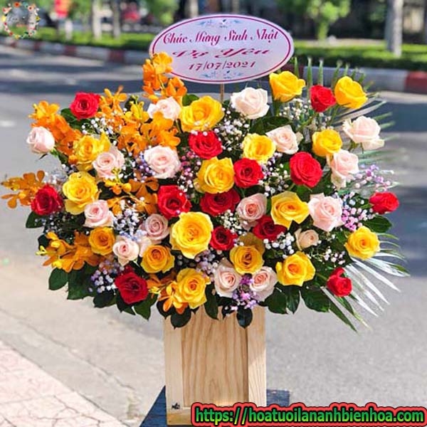 Đặt giỏ hoa đẹp giá rẻ tại Biên Hòa 4