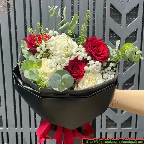 Bo-Hoa-Hong-Do-RedRose-White-Loving